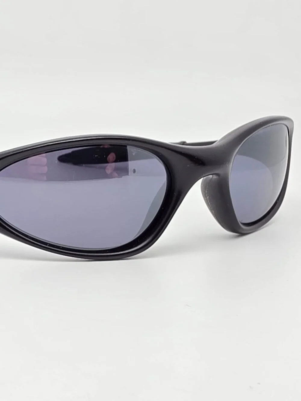 Oakley 04-081 Minute Gen 2.0 Black Frame Black Iridium Lens Sunglasses 54-16-133